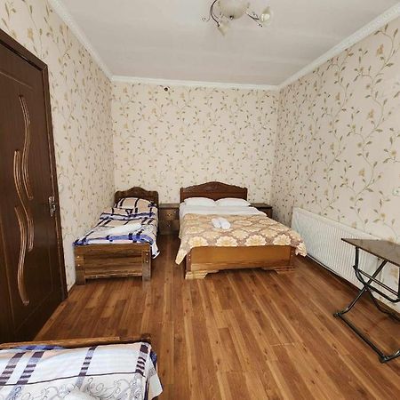 Hotel Moon Night Kazbegi Esterno foto