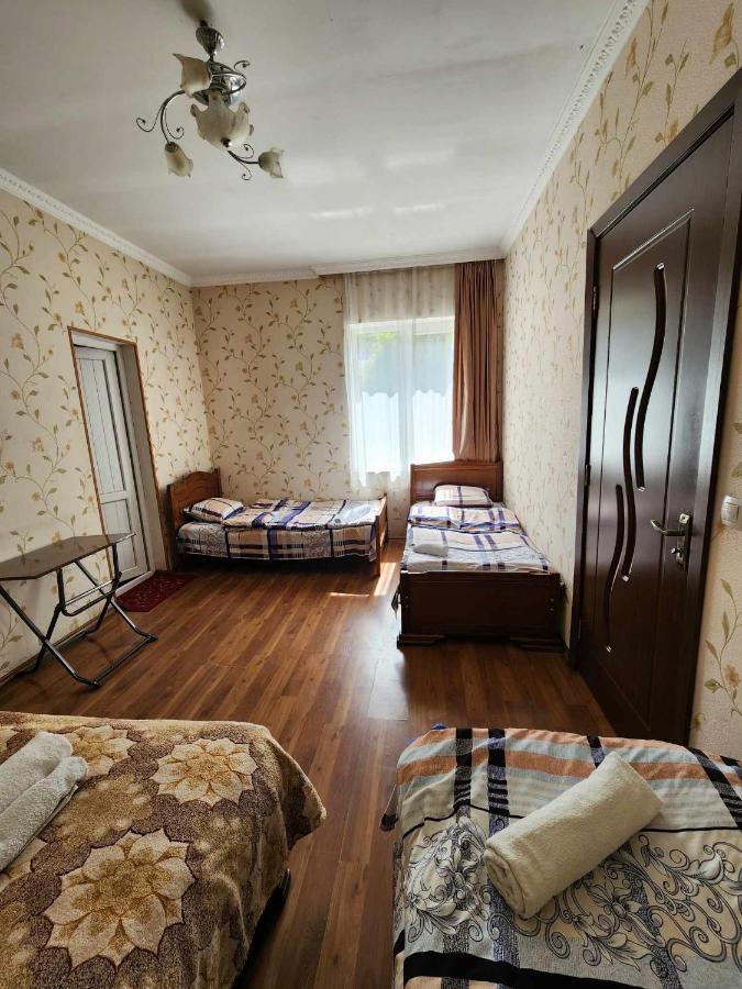 Hotel Moon Night Kazbegi Esterno foto